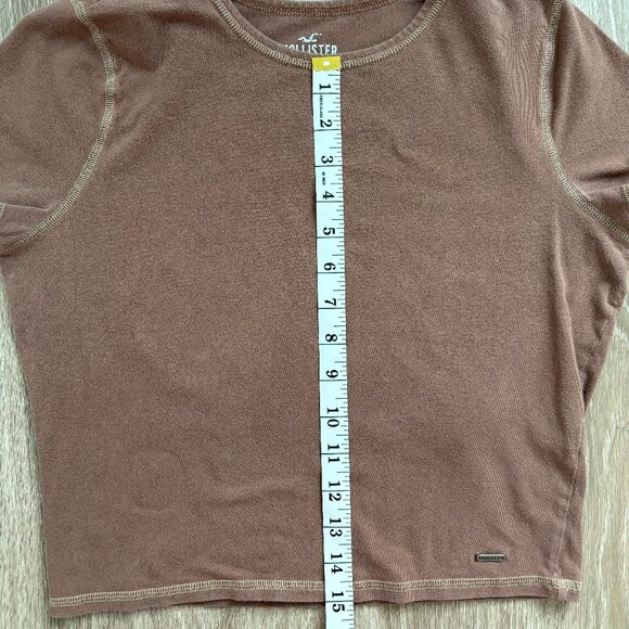 Hollister Must-Have Collection Brown Baby Tee Size Large - Picture 8 of 9